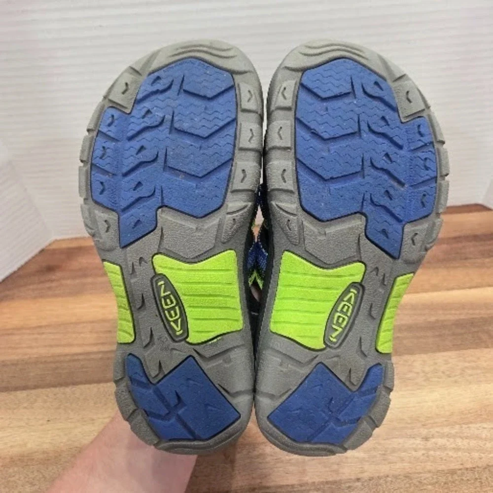 KEEN Newport Neo H2 Big Kids Size 3 Youth Water Hiking Sandals Black Blue Green